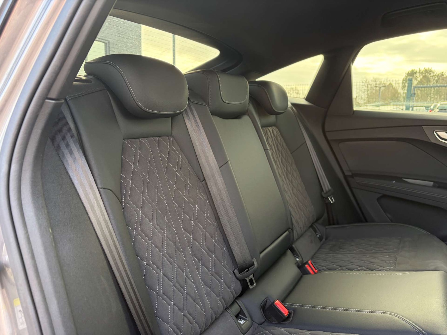 Used Audi Q4 e-tron 2024 for sale - 77809763: Photo 32