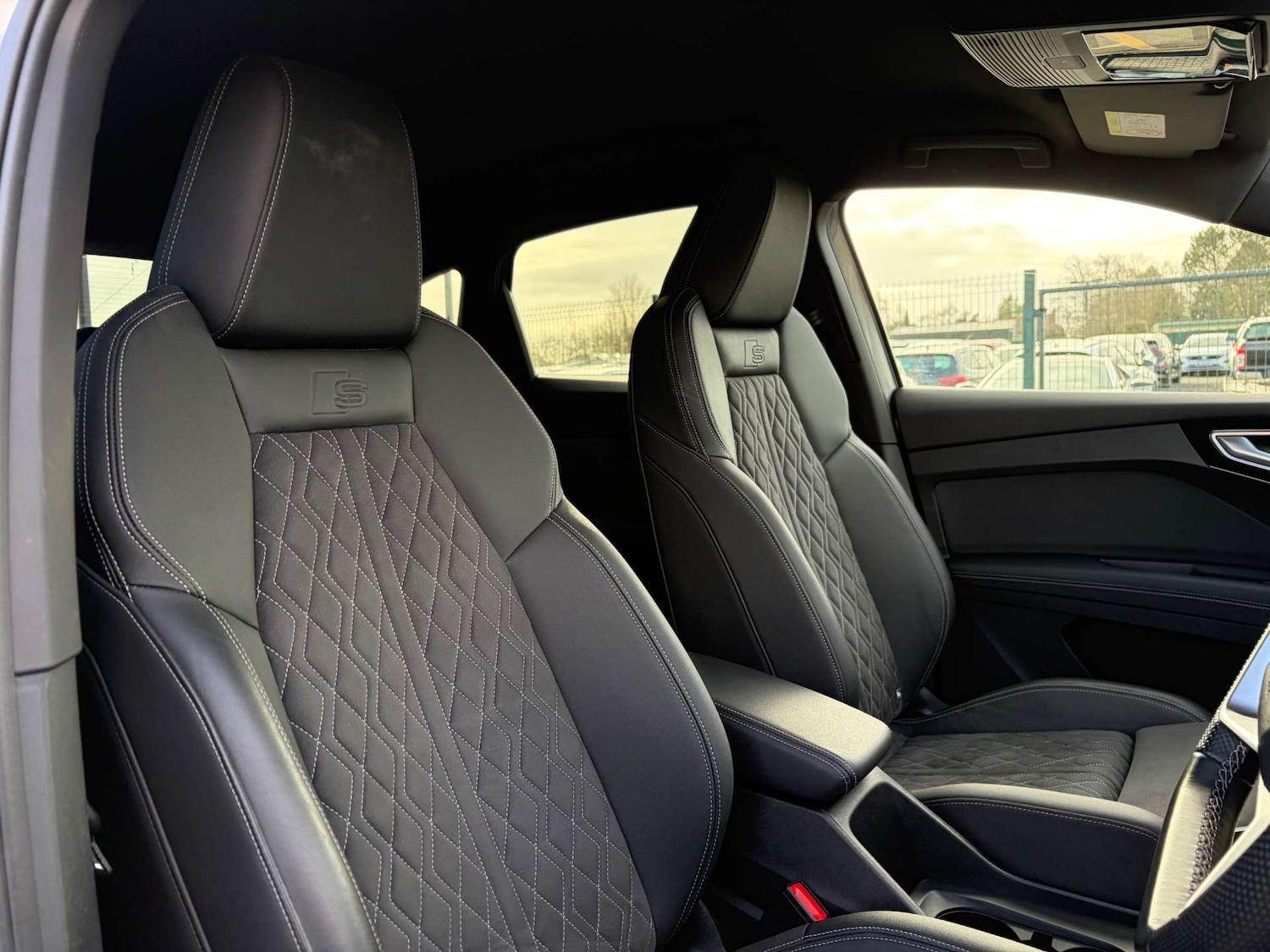 Used Audi Q4 e-tron 2024 for sale - 77809763: Photo 41