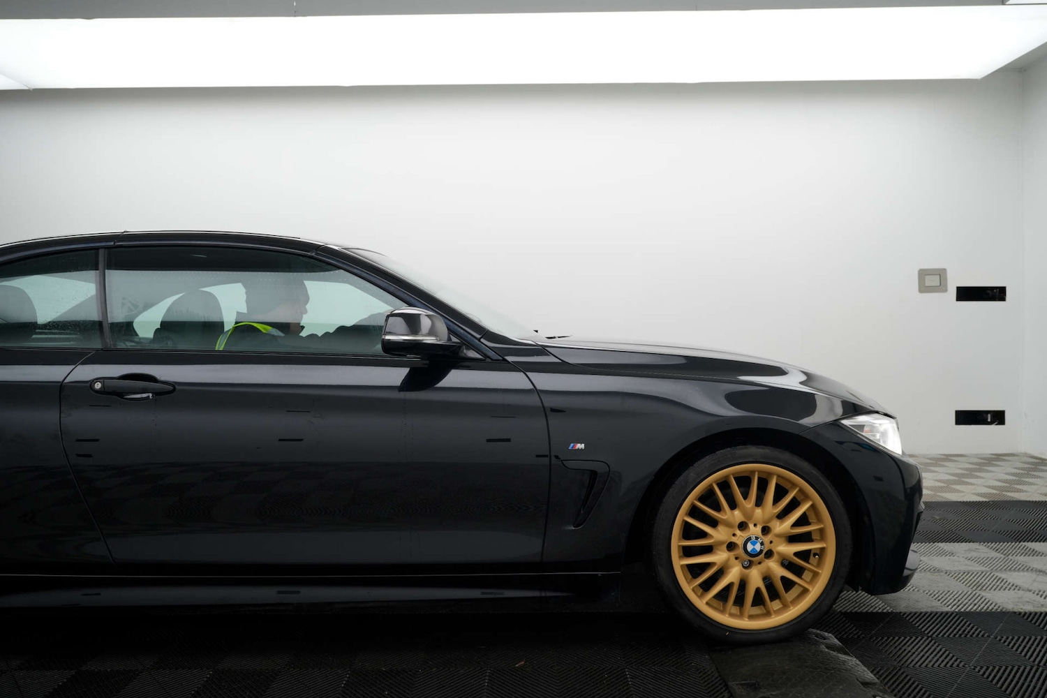 Used BMW 4 Series 2017 for sale - 77163703: Photo 3