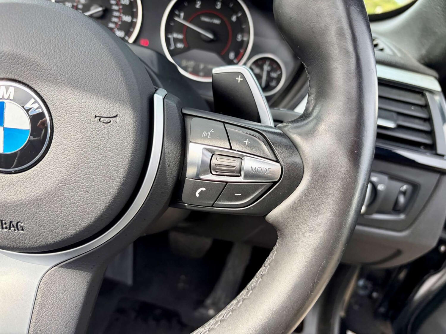 Used BMW 4 Series 2017 for sale - 77163703: Photo 44