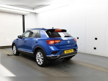 Used Volkswagen T-Roc 2018 for sale - 78563428: Photo