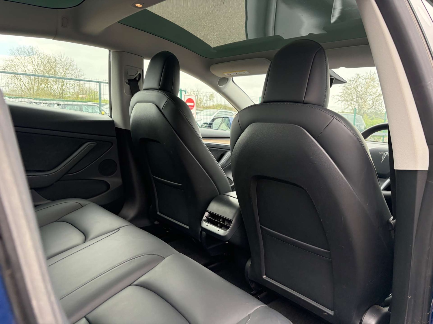 Used Tesla Model 3 2021 for sale - 78063307: Photo 32