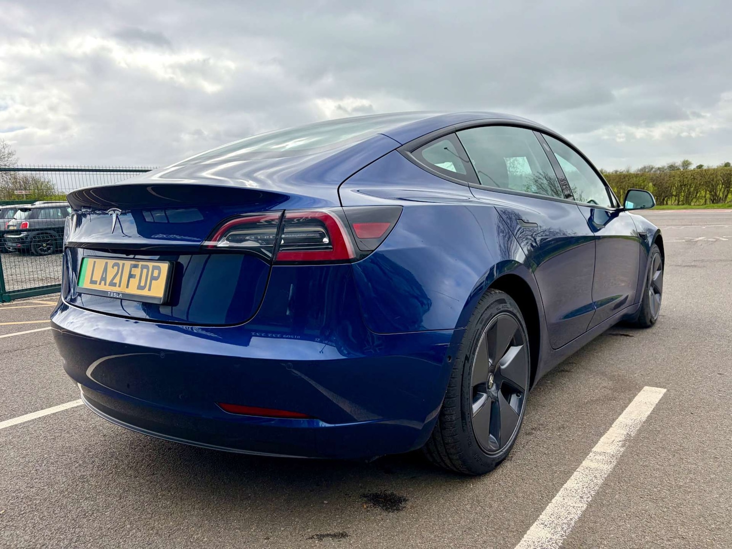 Used Tesla Model 3 2021 for sale - 78063307: Photo 8