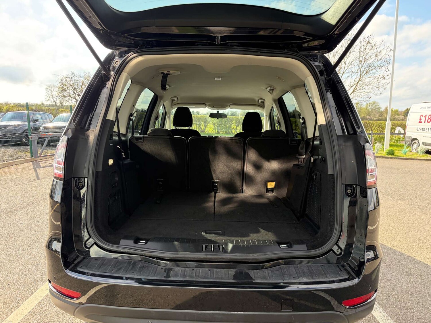 Used Ford Galaxy 2018 for sale - 78152409: Photo 26