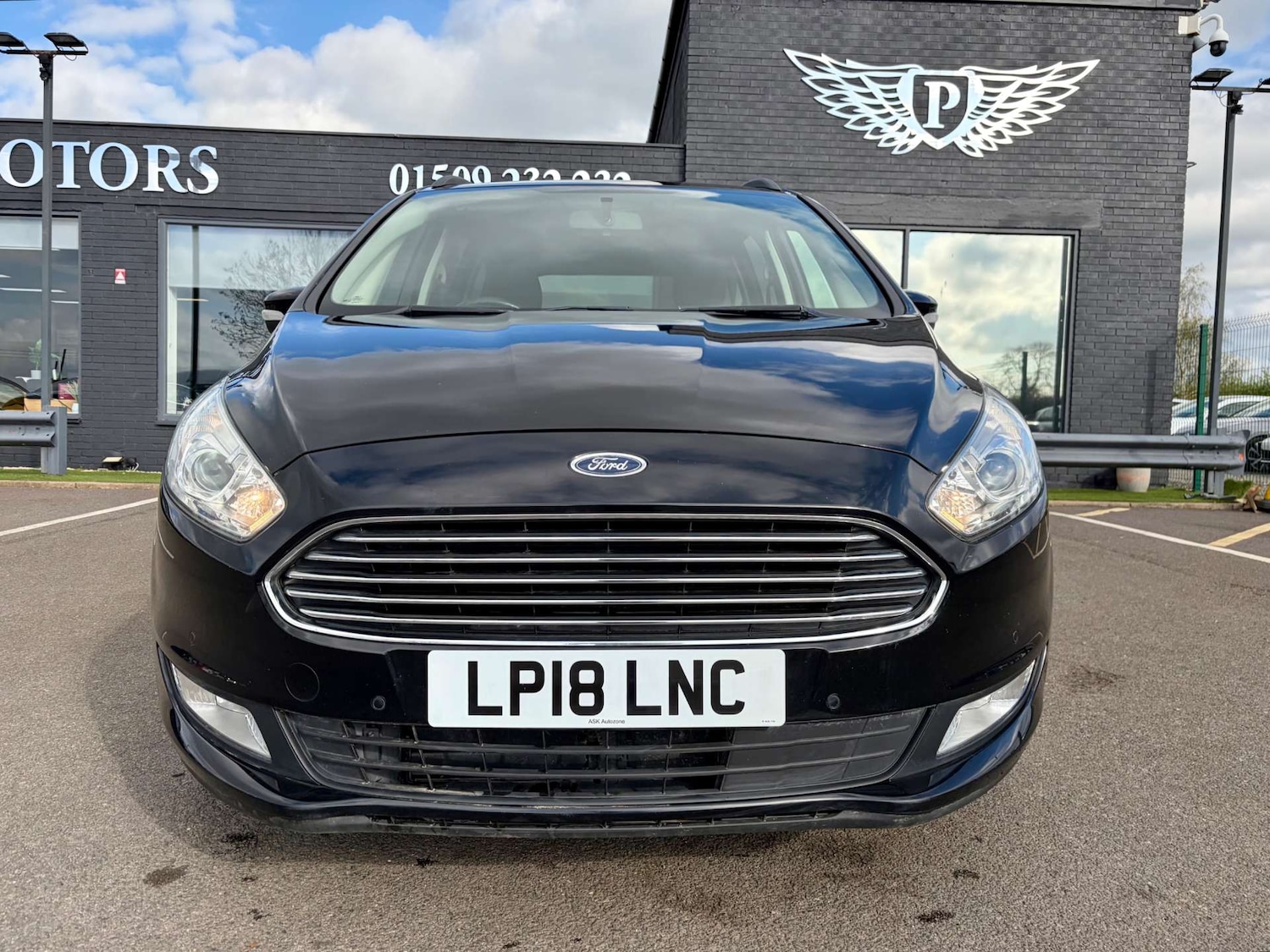 Used Ford Galaxy 2018 for sale - 78152409: Photo 3