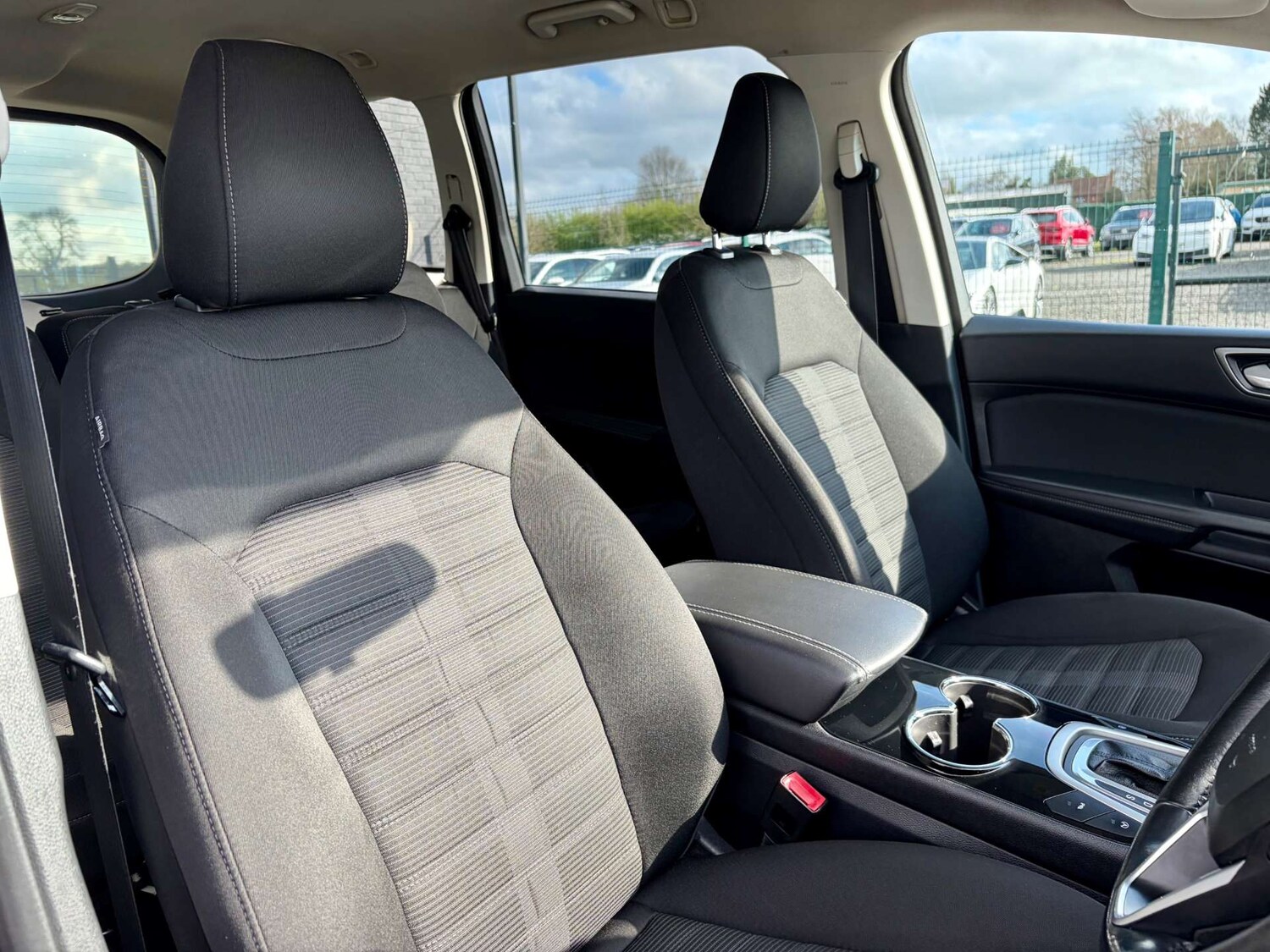 Used Ford Galaxy 2018 for sale - 78152409: Photo 39