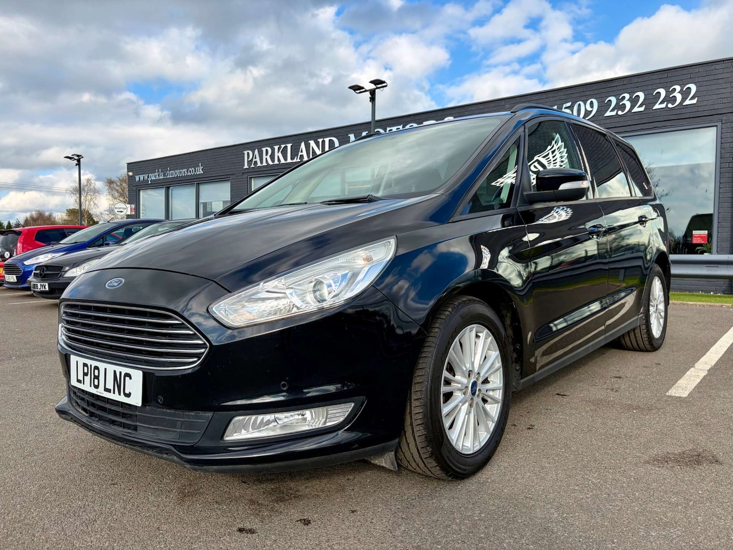 Used Ford Galaxy 2018 for sale - 78152409: Photo 4