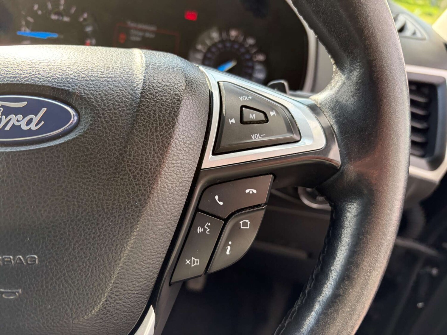 Used Ford Galaxy 2018 for sale - 78152409: Photo 43