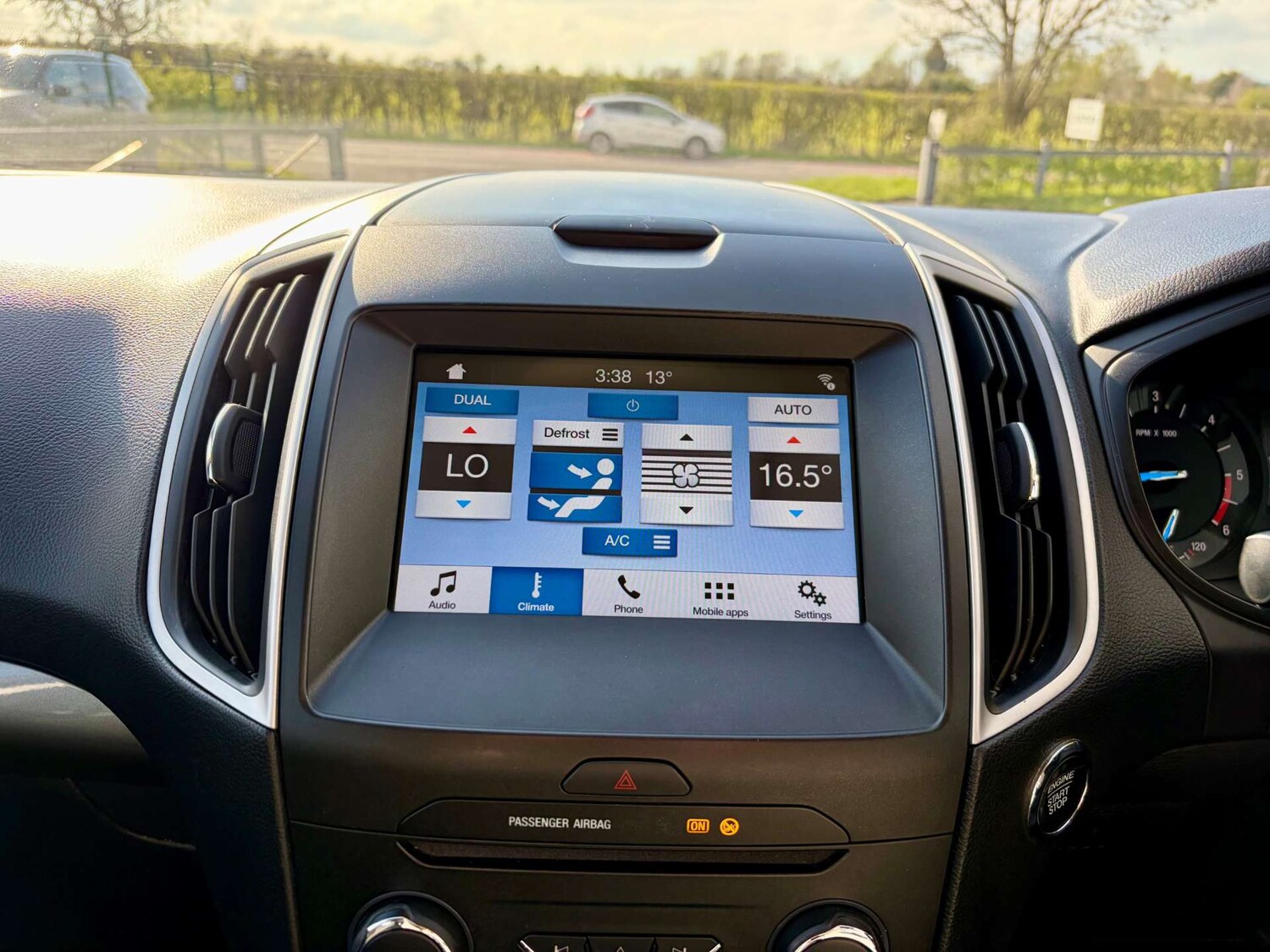 Used Ford Galaxy 2018 for sale - 78152409: Photo 51