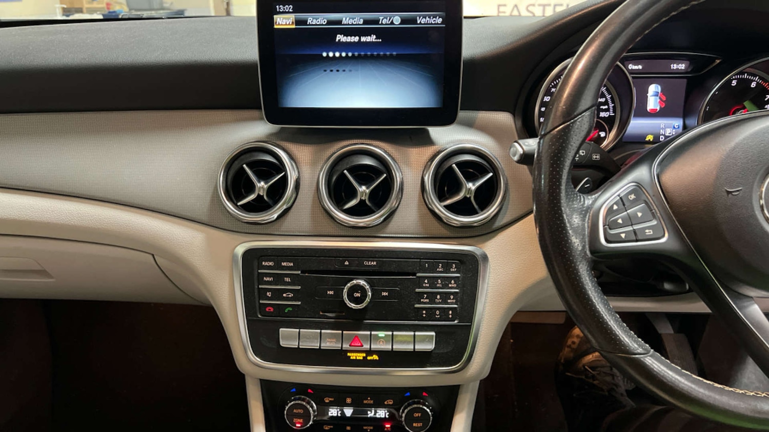 Used Mercedes-Benz GLA 2018 for sale - 76404398: Photo 11