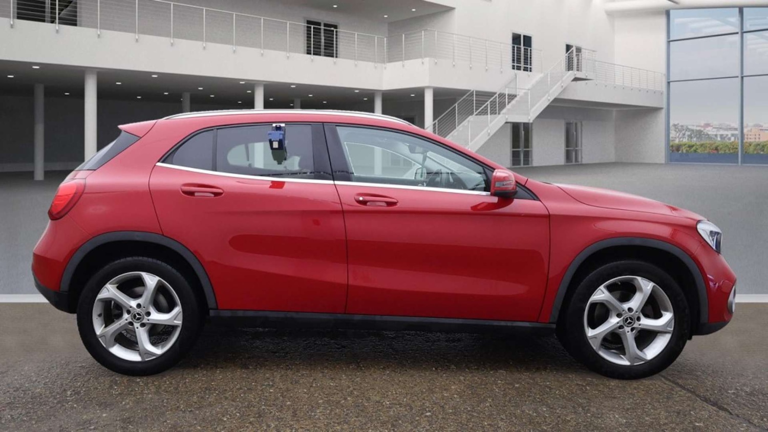 Used Mercedes-Benz GLA 2018 for sale - 76404398: Photo 6