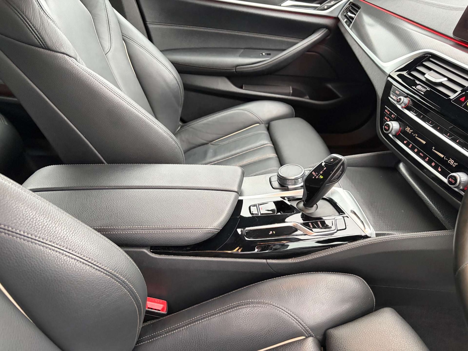 Used BMW 5 Series 2022 for sale - 76973918: Photo 48