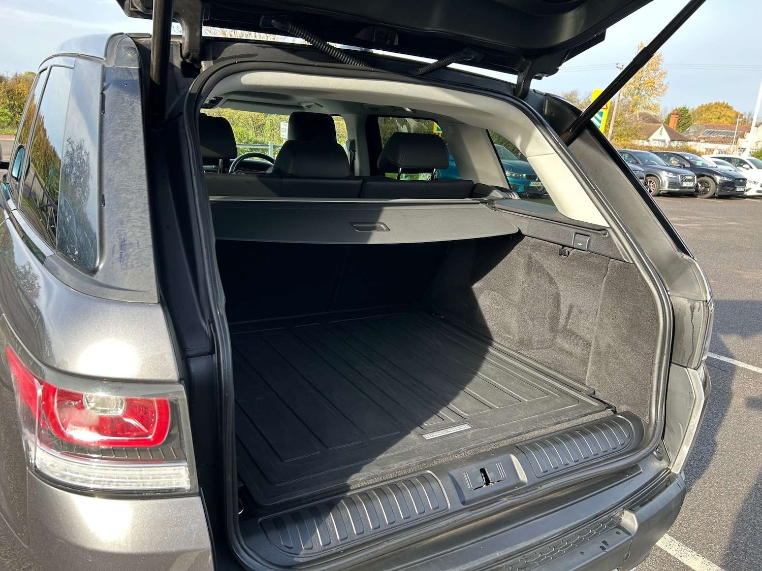 Used Land Rover Range Rover Sport 2016 for sale - 75895879: Photo 34