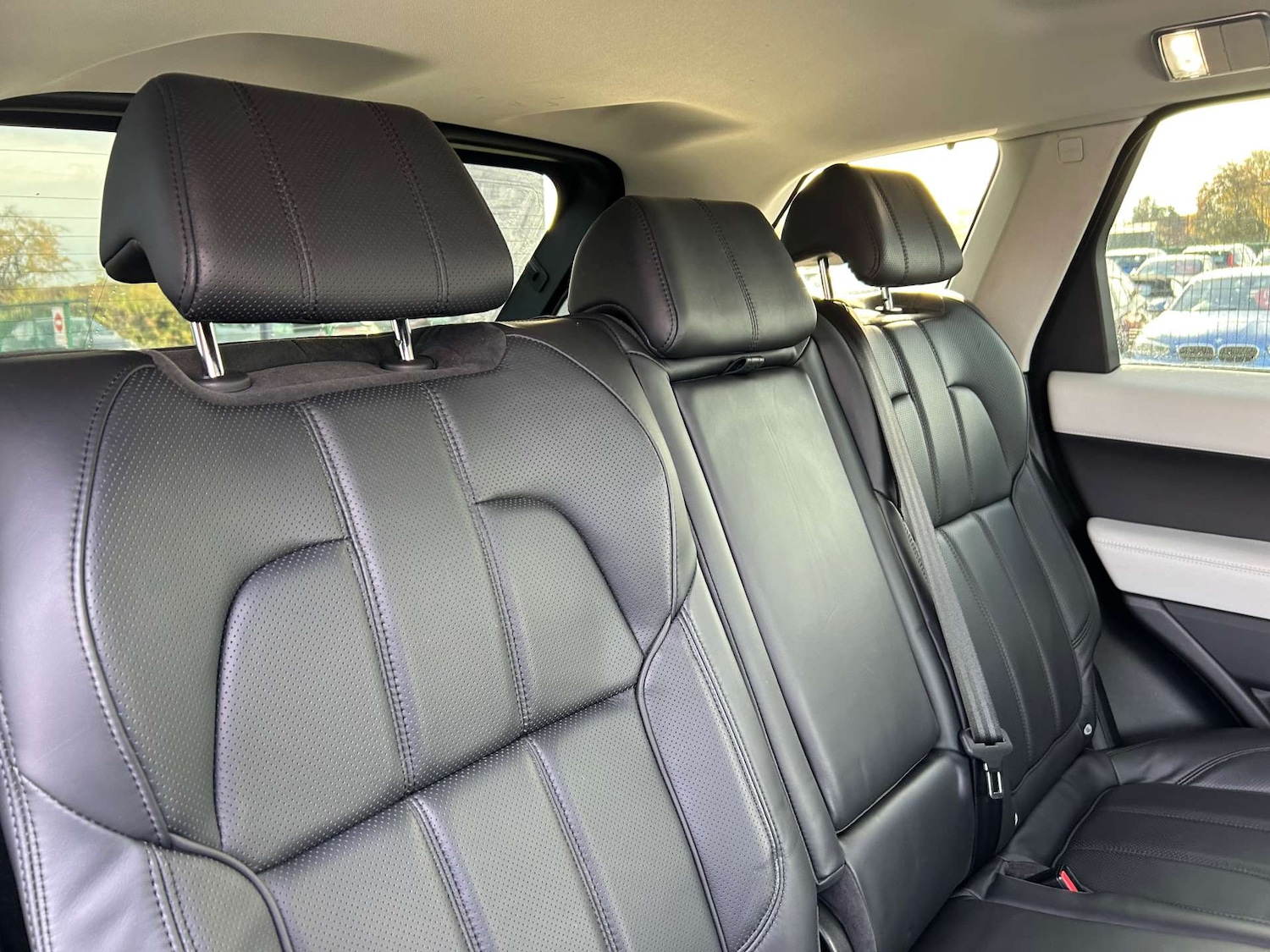 Used Land Rover Range Rover Sport 2016 for sale - 75895879: Photo 39