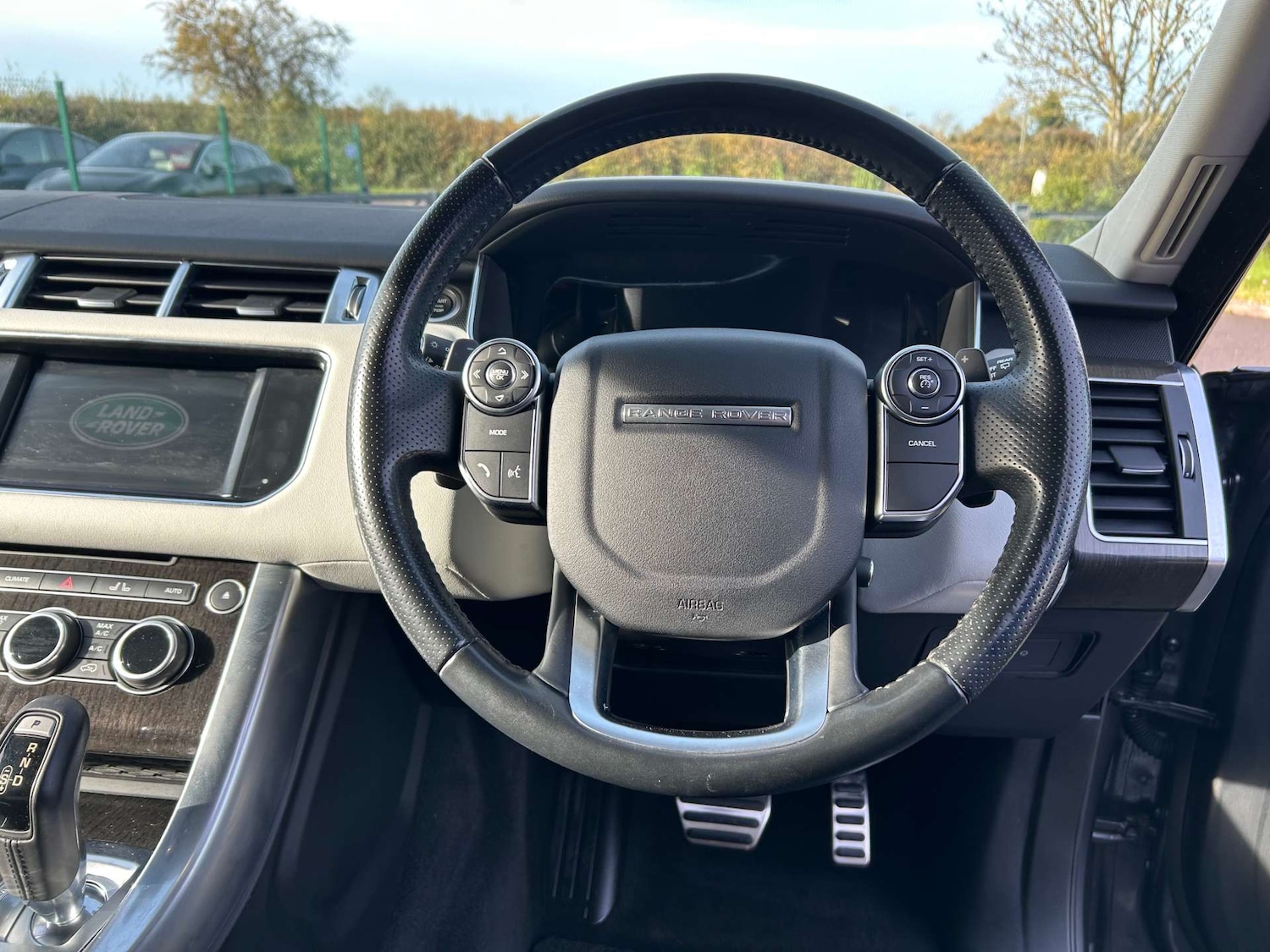 Used Land Rover Range Rover Sport 2016 for sale - 75895879: Photo 44