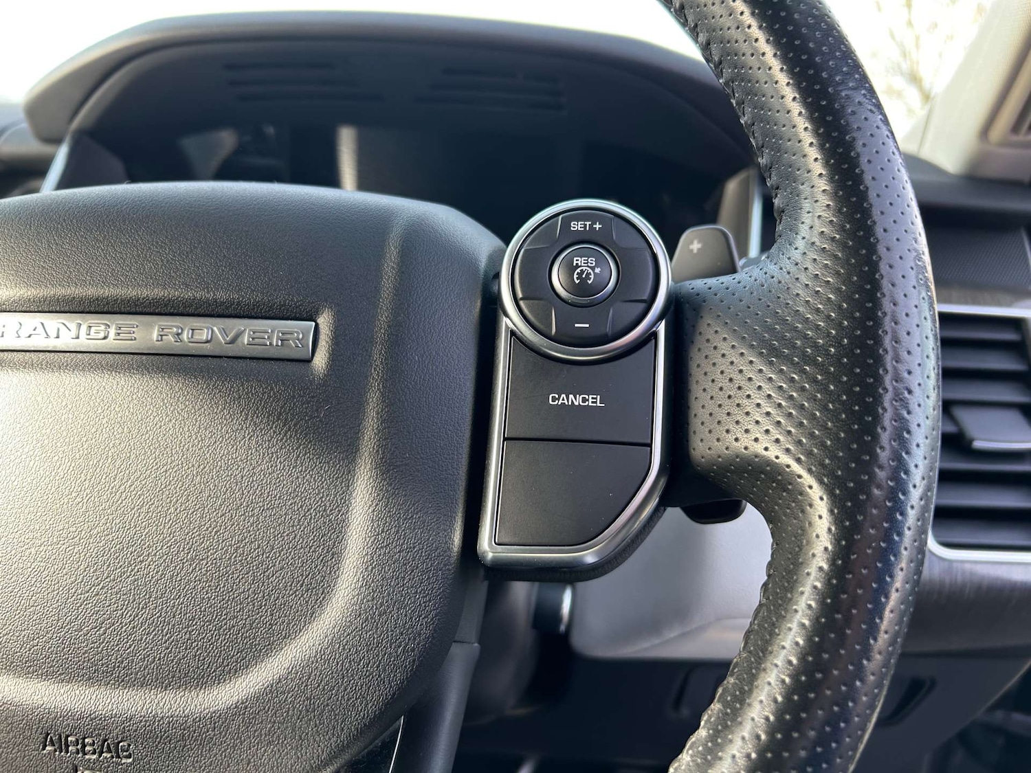 Used Land Rover Range Rover Sport 2016 for sale - 75895879: Photo 49