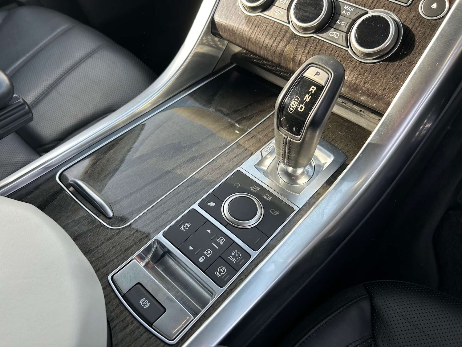 Used Land Rover Range Rover Sport 2016 for sale - 75895879: Photo 51