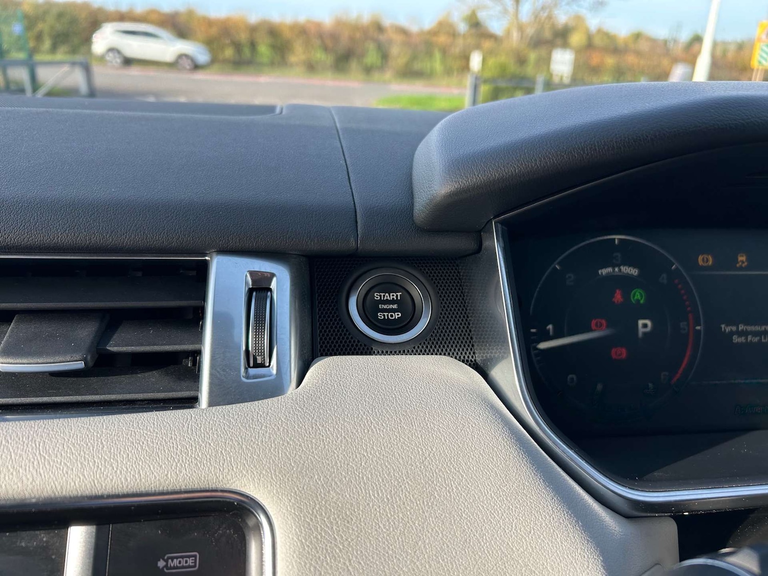 Used Land Rover Range Rover Sport 2016 for sale - 75895879: Photo 54