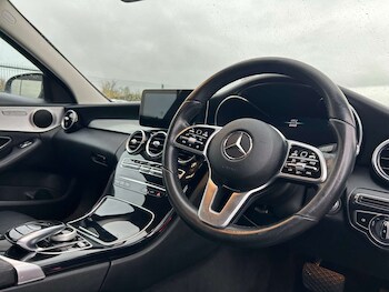 Used Mercedes-Benz C Class 2019 for sale - 77326044: Photo