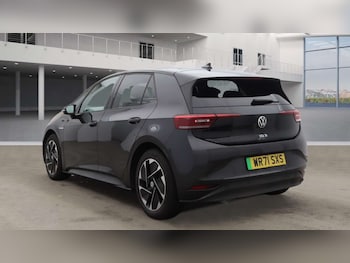 Used Volkswagen ID.3 2021 for sale - 77157197: Photo