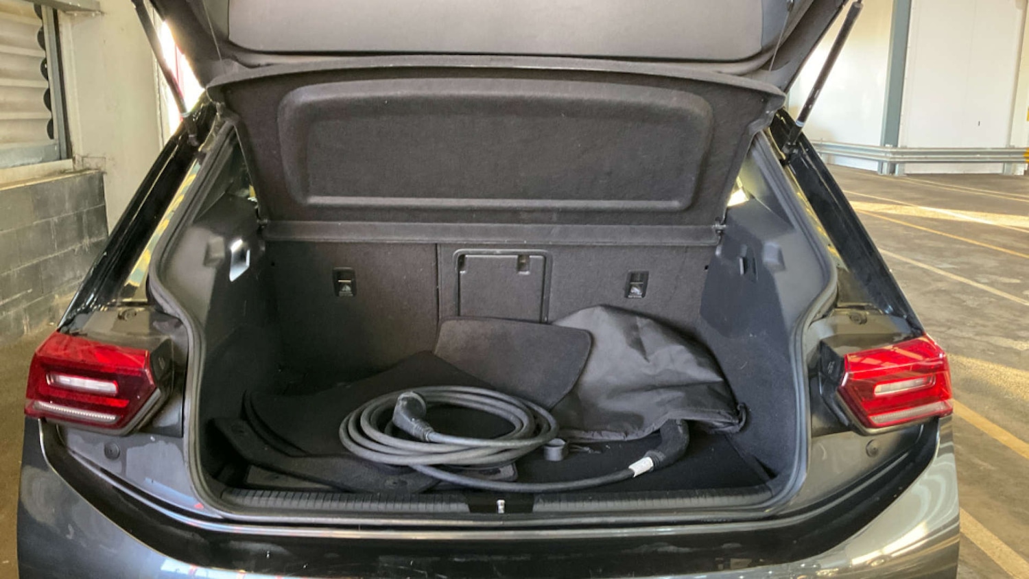 Used Volkswagen ID.3 2021 for sale - 77157197: Photo 8