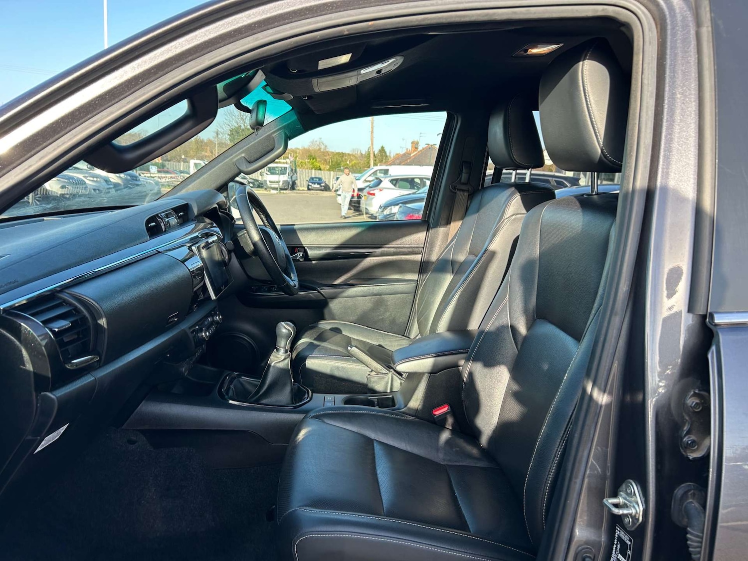 Used Toyota Hilux 2021 for sale - 76384151: Photo 18