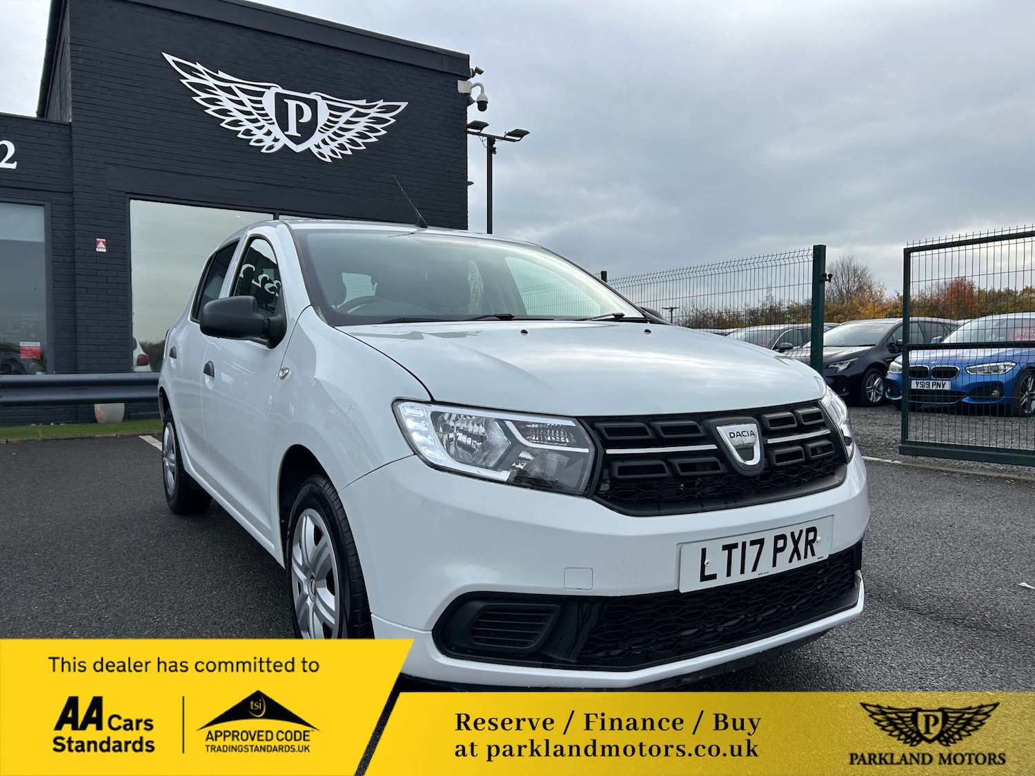 Used Dacia Sandero 2017 for sale - 76724018: Photo 1