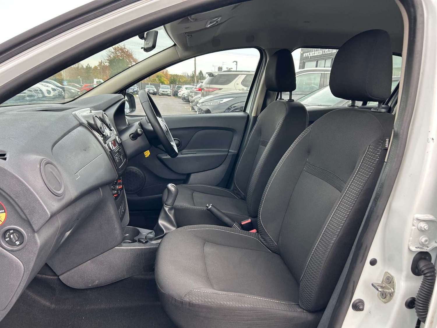 Used Dacia Sandero 2017 for sale - 76724018: Photo 13