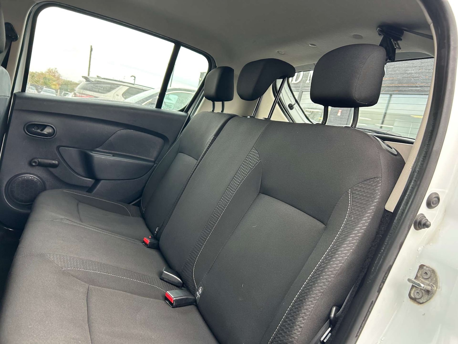 Used Dacia Sandero 2017 for sale - 76724018: Photo 18