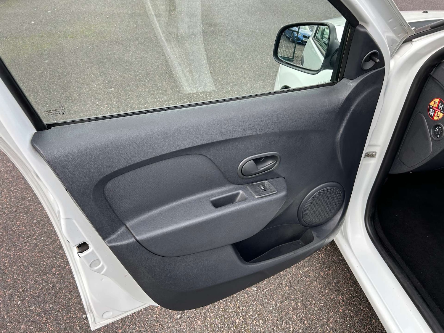 Used Dacia Sandero 2017 for sale - 76724018: Photo 22