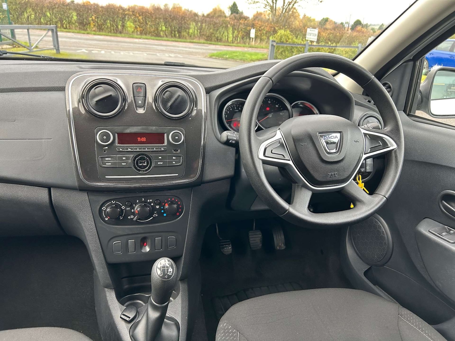 Used Dacia Sandero 2017 for sale - 76724018: Photo 38