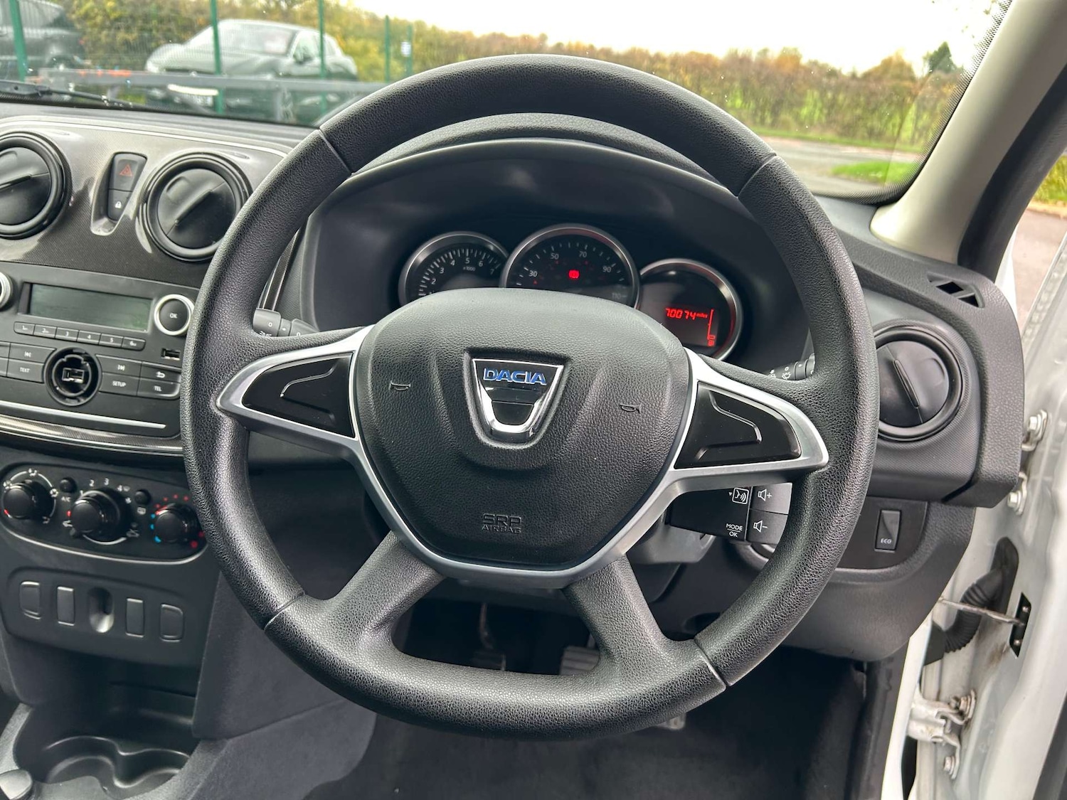 Used Dacia Sandero 2017 for sale - 76724018: Photo 42