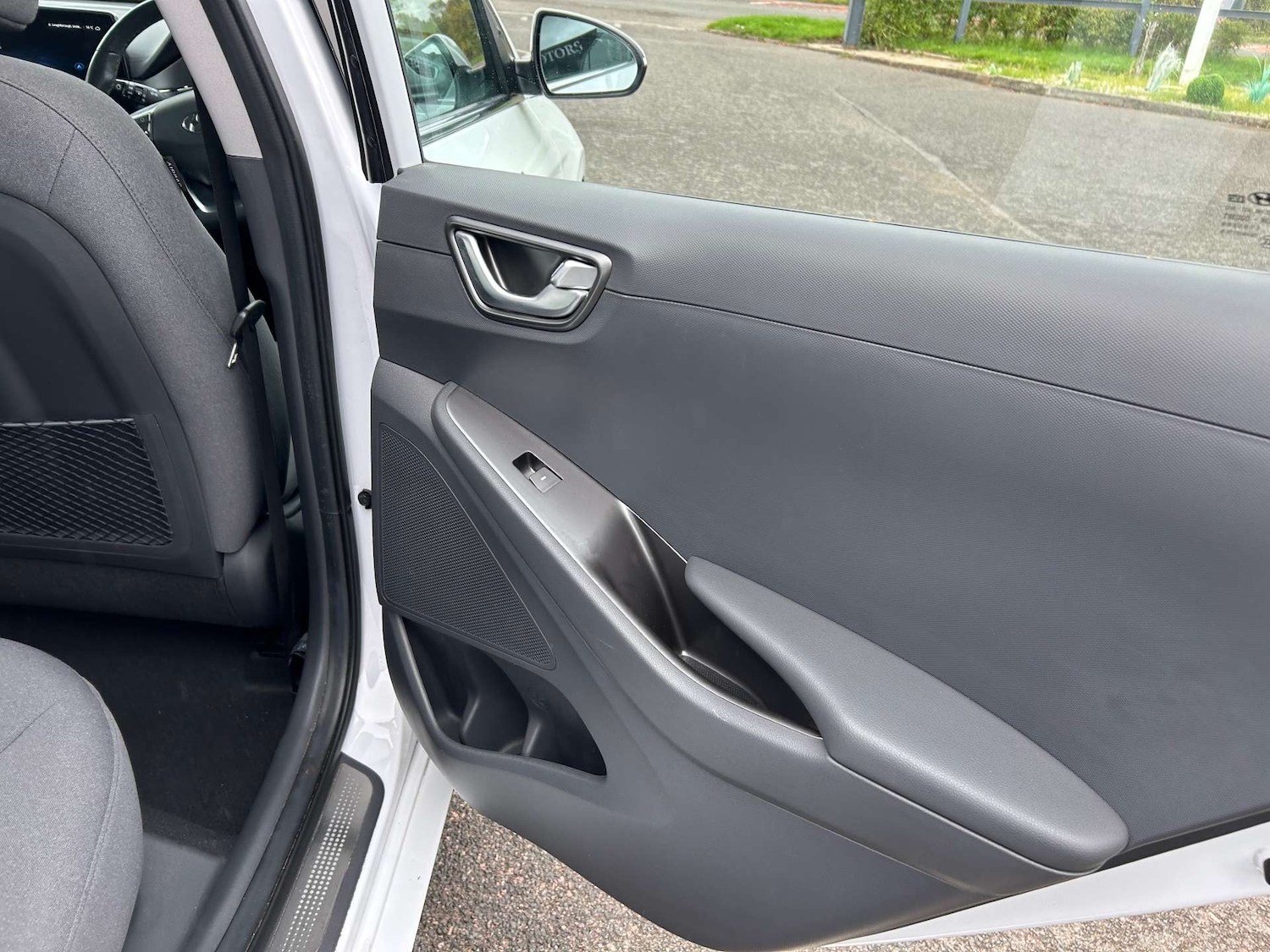 Used Hyundai IONIQ 2020 for sale - 76511108: Photo 37