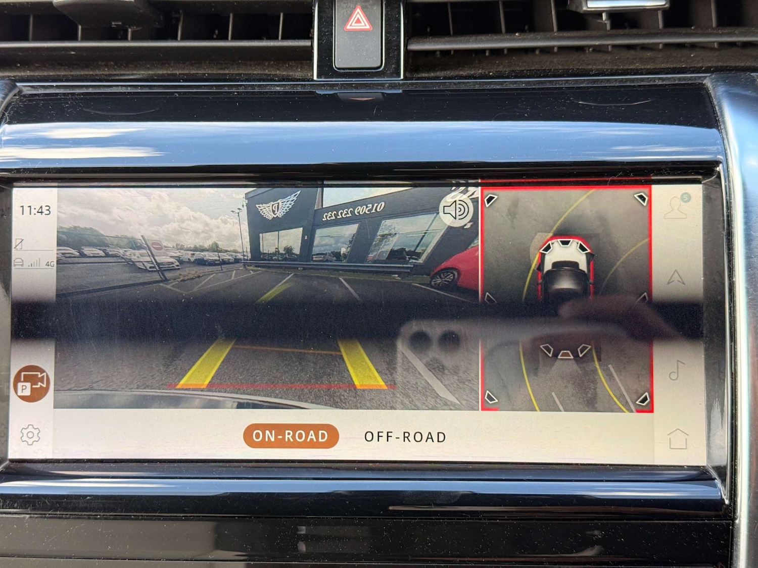 Used Land Rover Discovery Sport 2021 for sale - 75840414: Photo 23