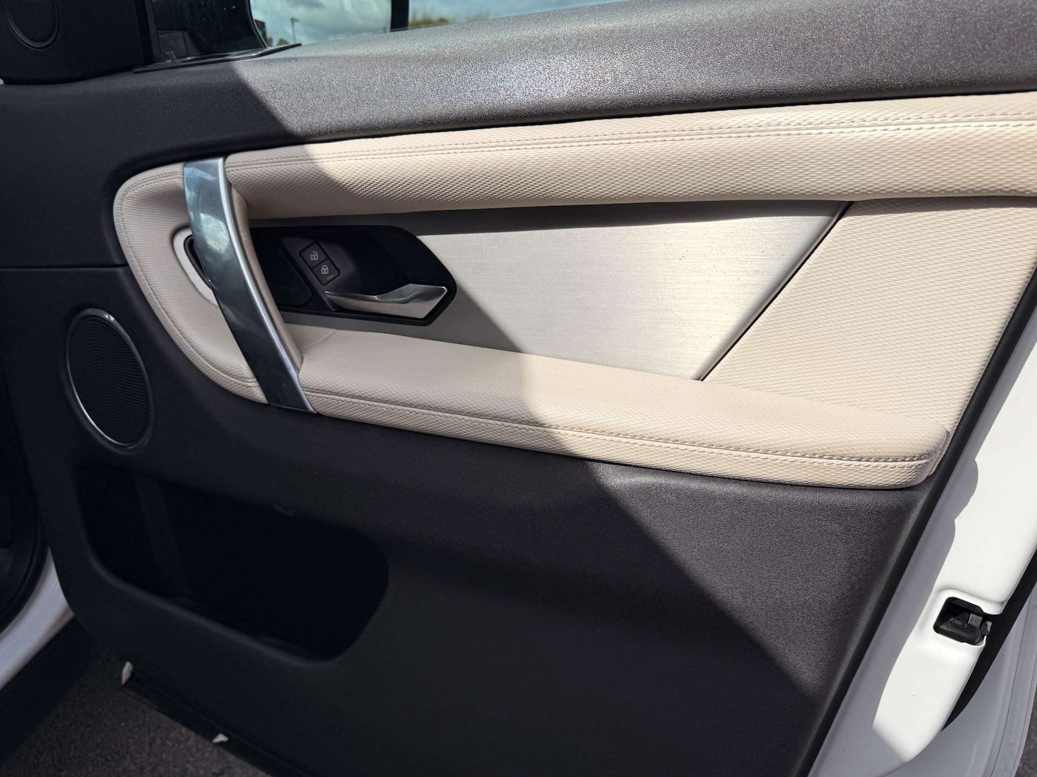 Used Land Rover Discovery Sport 2021 for sale - 75840414: Photo 42