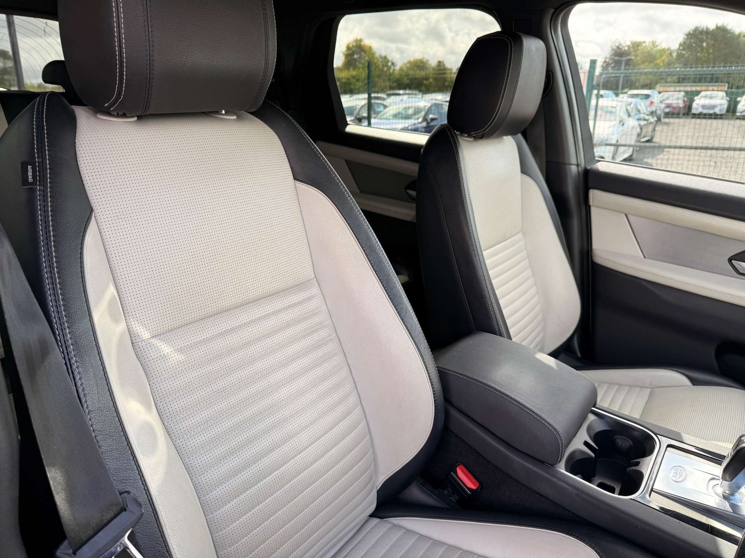 Used Land Rover Discovery Sport 2021 for sale - 75840414: Photo 43