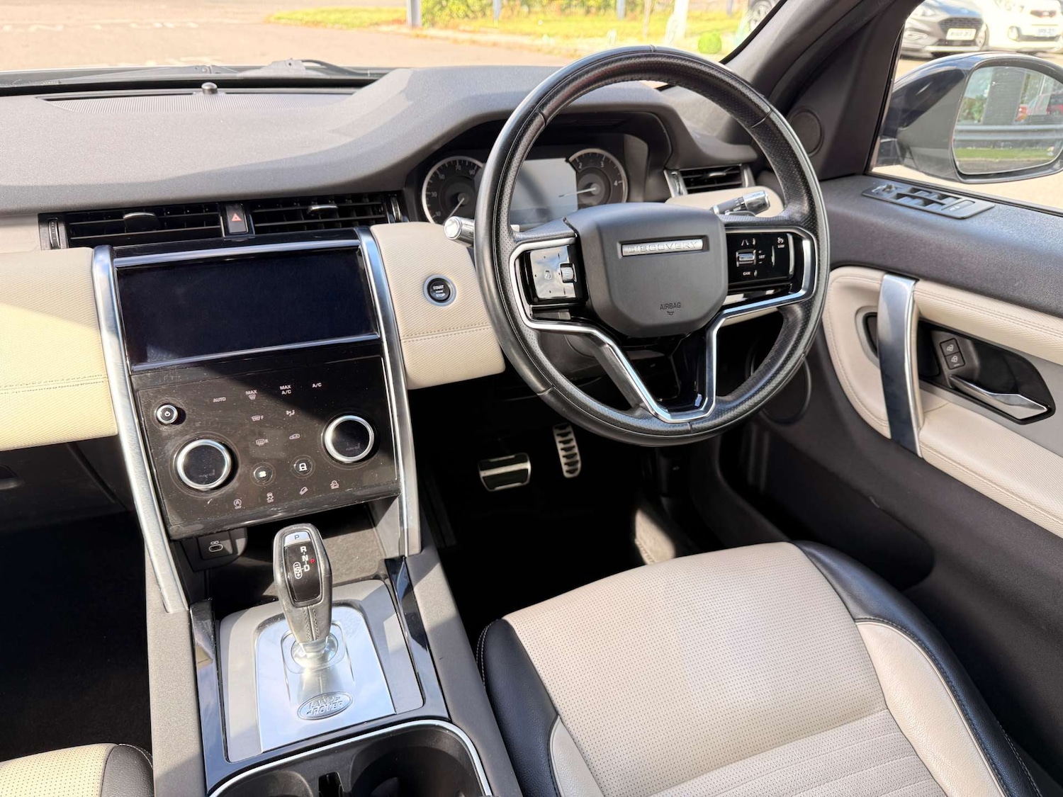 Used Land Rover Discovery Sport 2021 for sale - 75840414: Photo 46