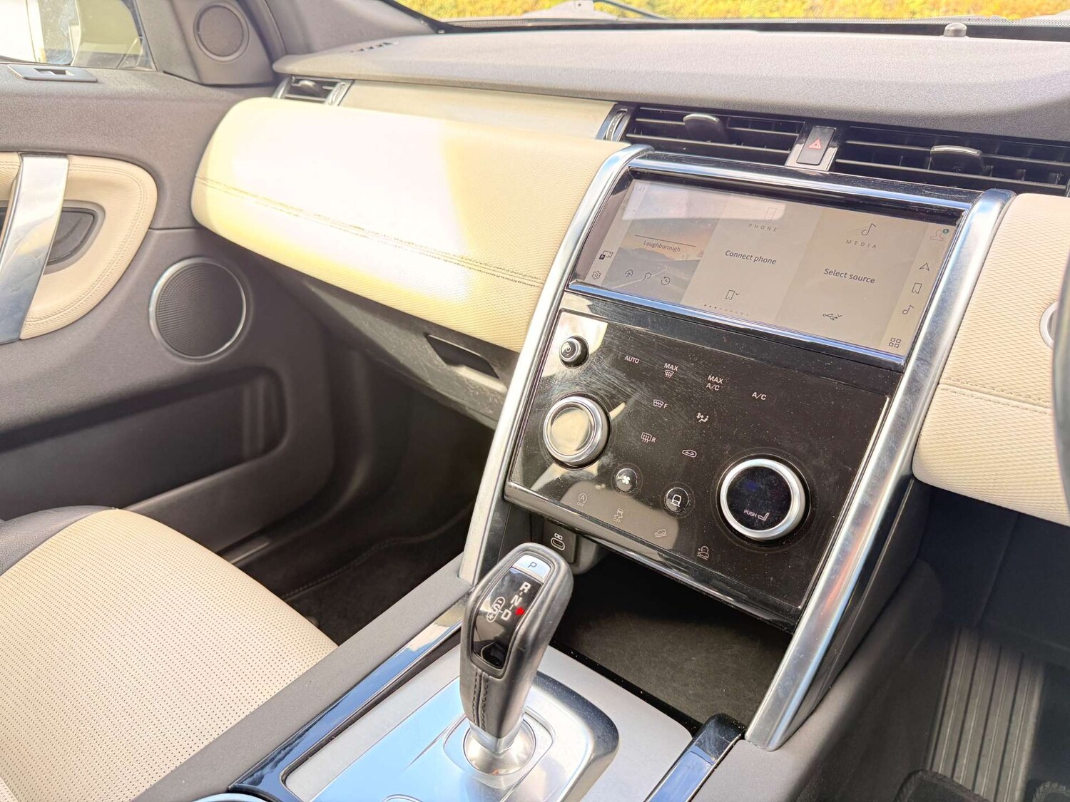 Used Land Rover Discovery Sport 2021 for sale - 75840414: Photo 50