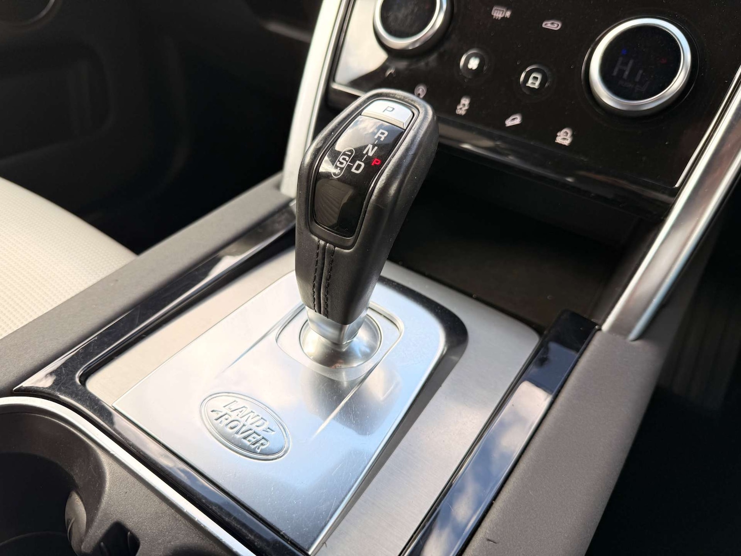 Used Land Rover Discovery Sport 2021 for sale - 75840414: Photo 56