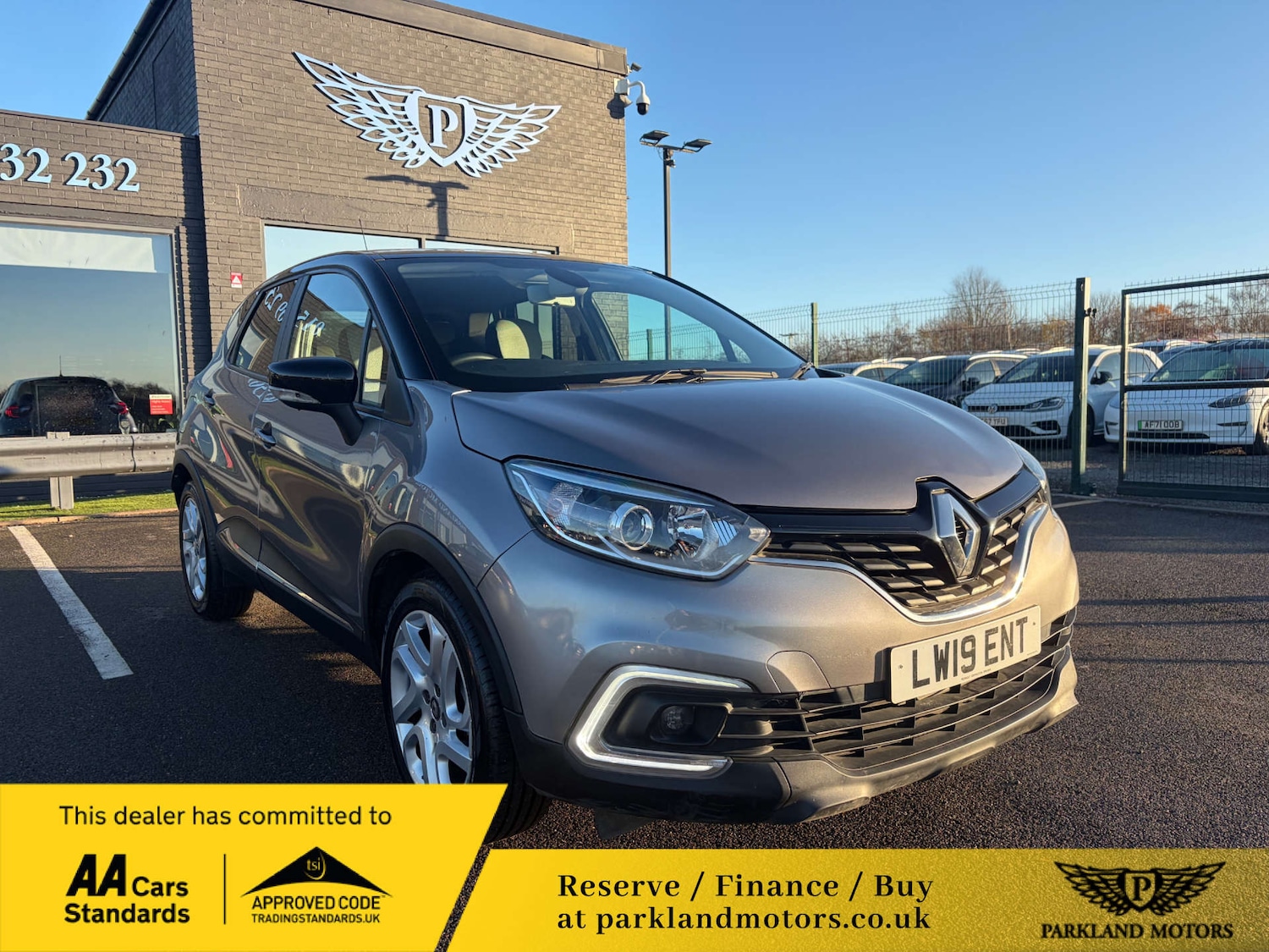 Used Renault Captur 2019 for sale - 76829973: Photo 1