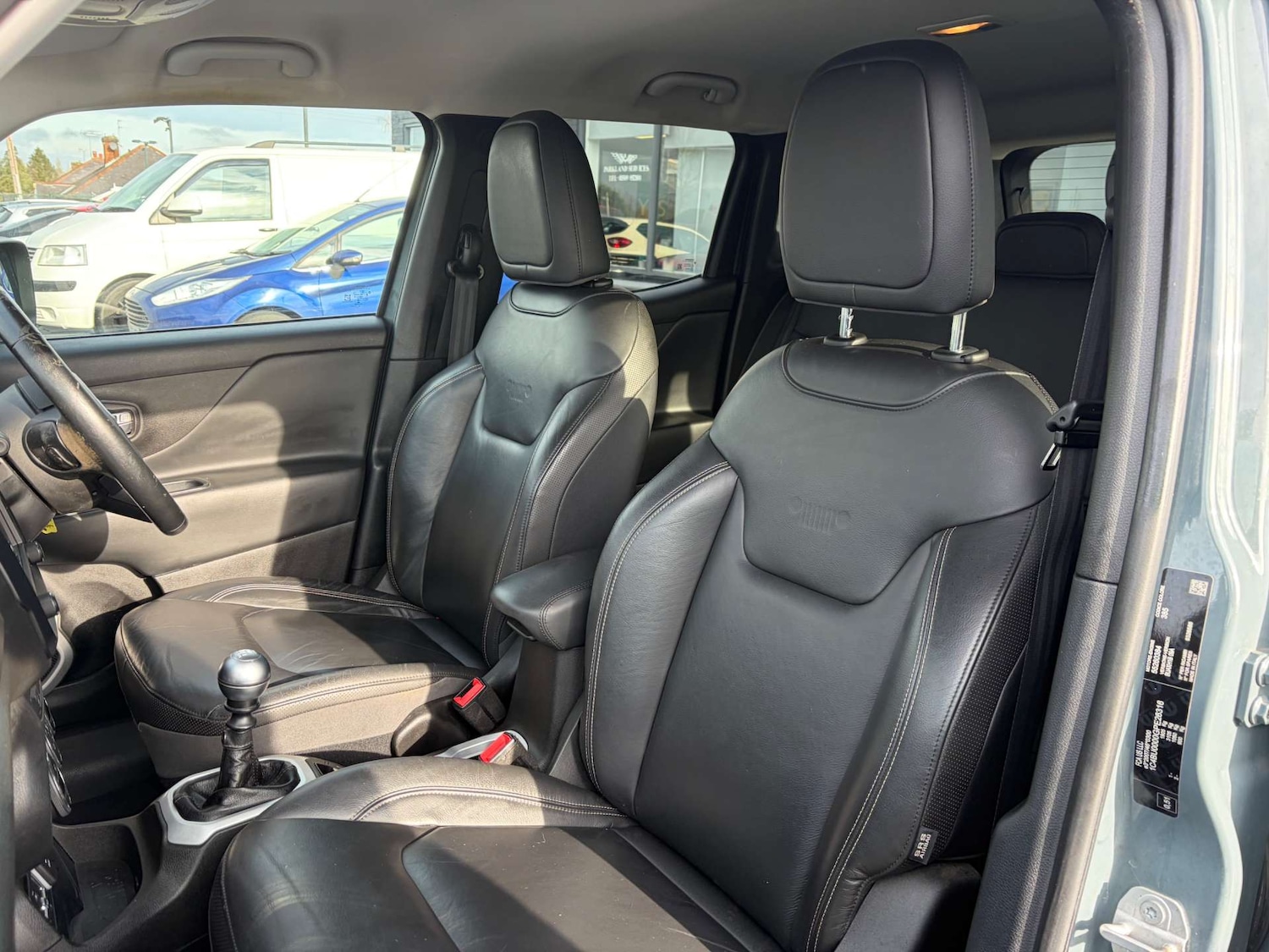 Used Jeep Renegade 2016 for sale - 77600090: Photo 17