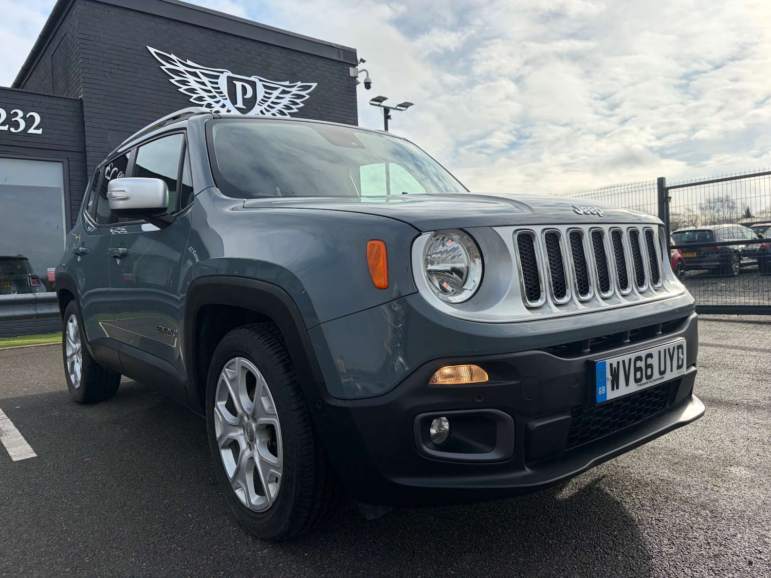 Used Jeep Renegade 2016 for sale - 77600090: Photo 53