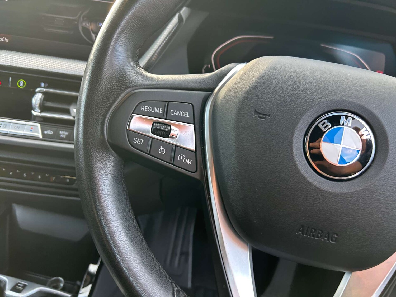 Used BMW 1 Series 2022 for sale - 76330111: Photo 42