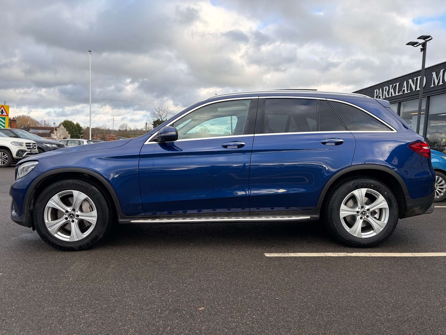 Used Mercedes-Benz GLC 2018 for sale - 77262826: Photo 5