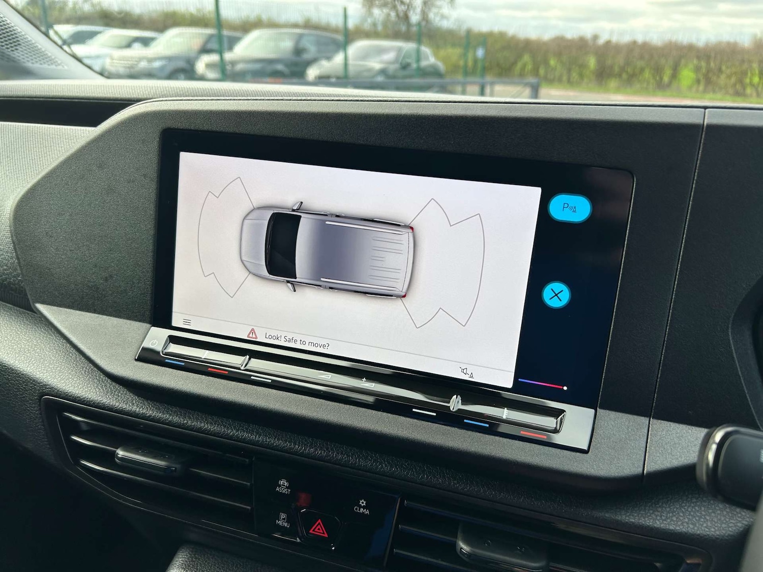 Used Volkswagen Caddy 2022 for sale - 76642943: Photo 51