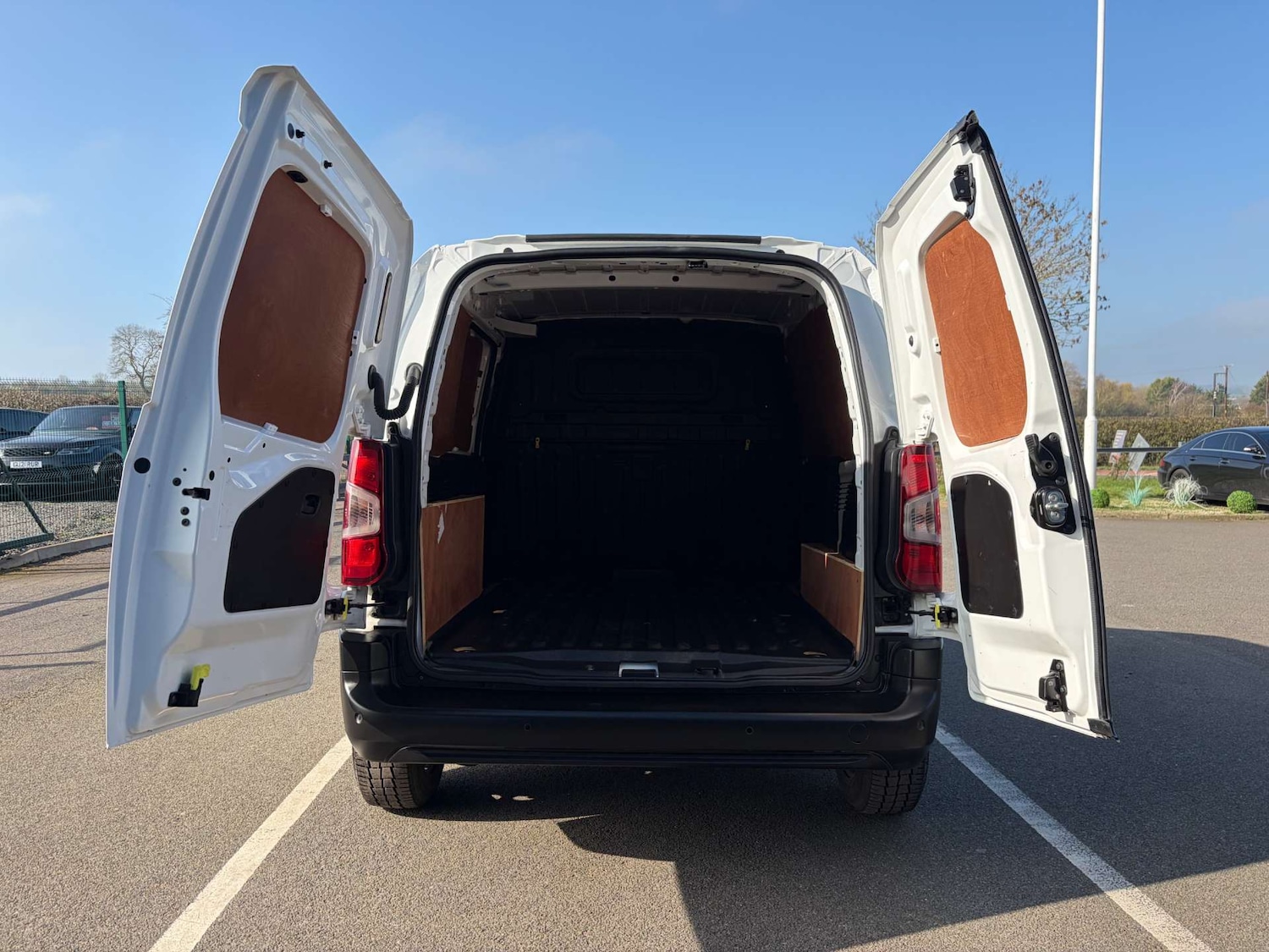 Used Citroen Berlingo 2019 for sale - 77523405: Photo 22