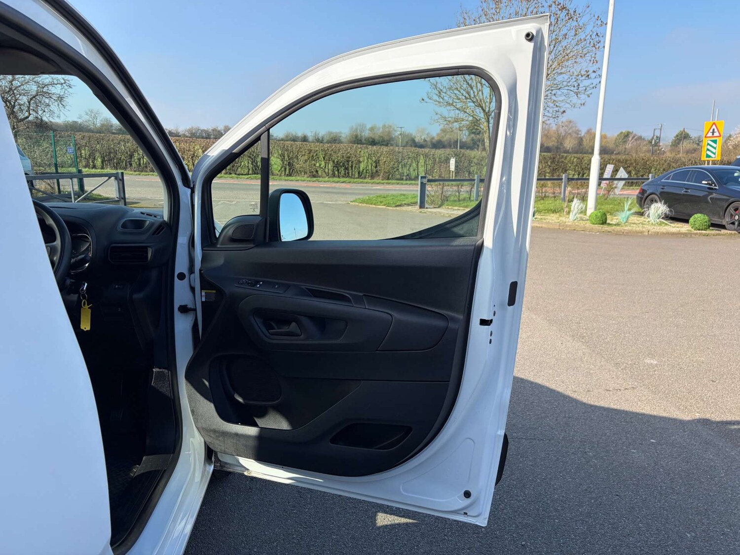 Used Citroen Berlingo 2019 for sale - 77523405: Photo 25