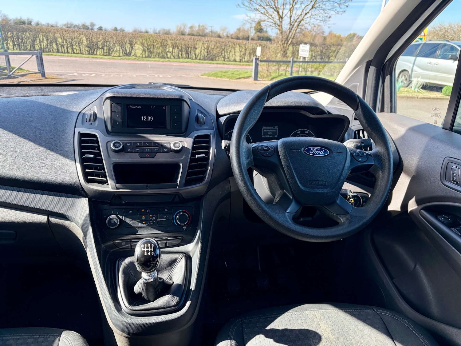 Used Ford Transit Connect 2020 for sale - 78176791: Photo 2