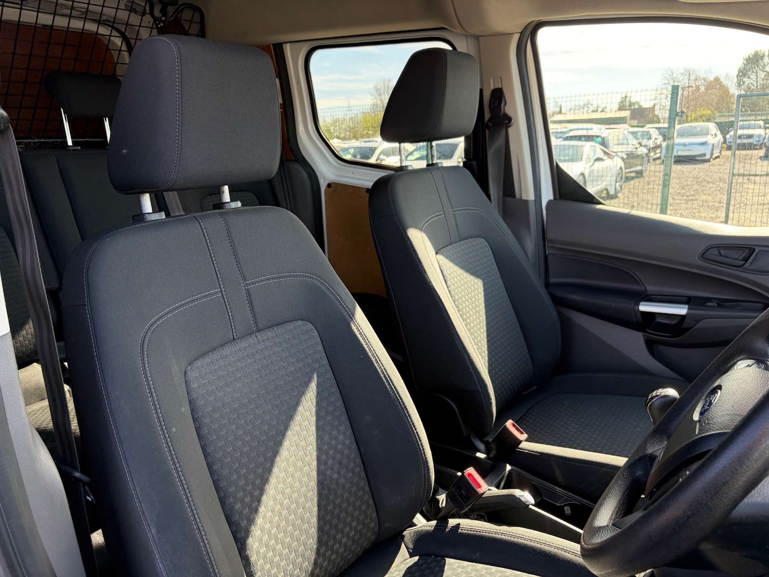 Used Ford Transit Connect 2020 for sale - 78176791: Photo 30