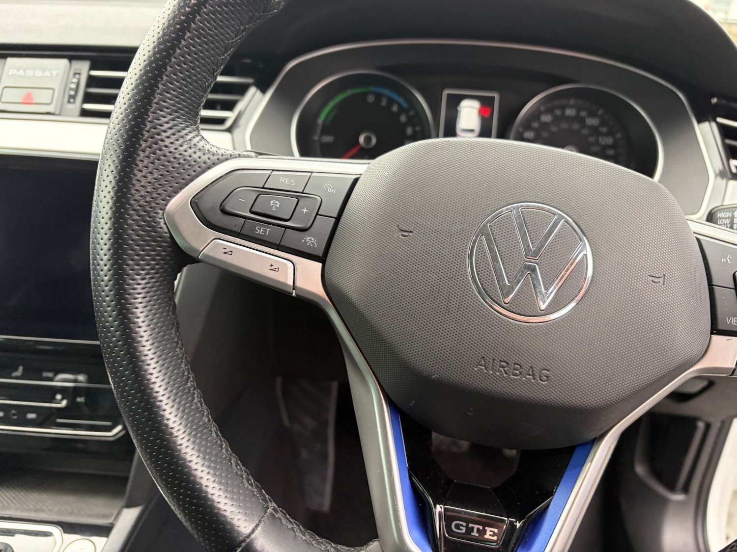 Used Volkswagen Passat 2022 for sale - 77989958: Photo 42